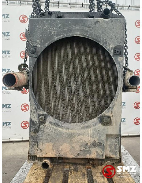 Iveco Occ radiator Iveco - Radiateur pour Camion: photos 1 Iveco Occ radiator Iveco - Radiateur pour Camion: photos 1