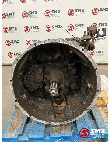 Iveco Occ versnellingsbak 6s2220td iveco - Boîte de vitesse pour Camion: photos 2 Iveco Occ versnellingsbak 6s2220td iveco - Boîte de vitesse pour Camion: photos 2