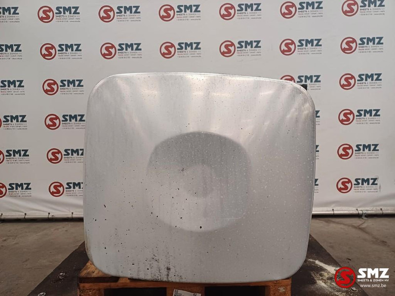 MAN Occ brandstoftank met steunen 600L MAN - Réservoir de carburant pour Camion: photos 3 MAN Occ brandstoftank met steunen 600L MAN - Réservoir de carburant pour Camion: photos 3