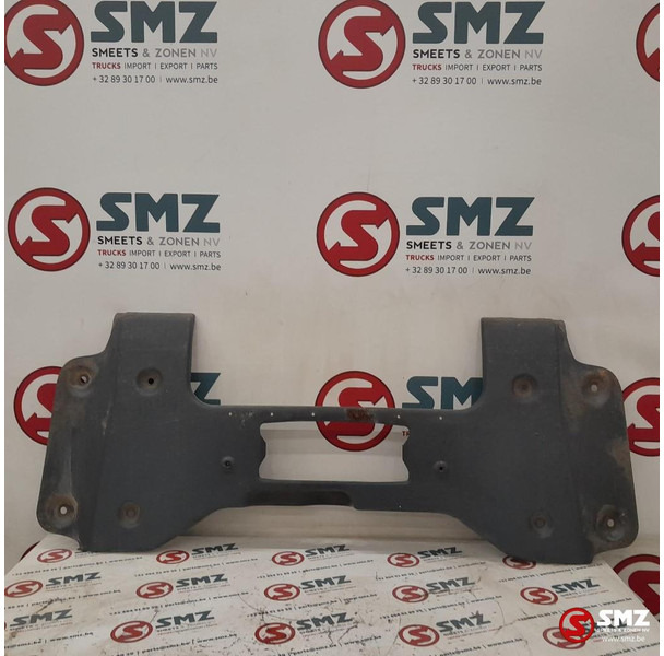 MAN Occ bumper middengedeelte MAN - Pare-chocs pour Camion: photos 1 MAN Occ bumper middengedeelte MAN - Pare-chocs pour Camion: photos 1