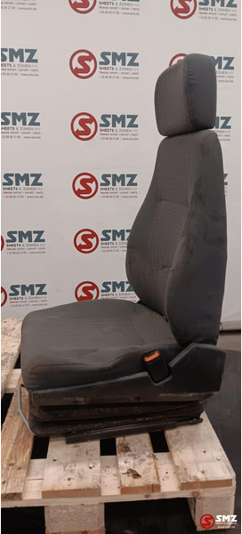 MAN Occ passagiersstoel MAN - Cabine et intérieur pour Camion: photos 3 MAN Occ passagiersstoel MAN - Cabine et intérieur pour Camion: photos 3