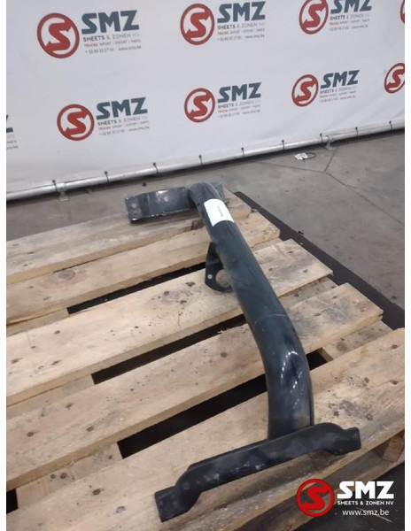 MAN Occ spatbordsteun rechts MAN - Carrosserie et extérieur pour Camion: photos 1 MAN Occ spatbordsteun rechts MAN - Carrosserie et extérieur pour Camion: photos 1