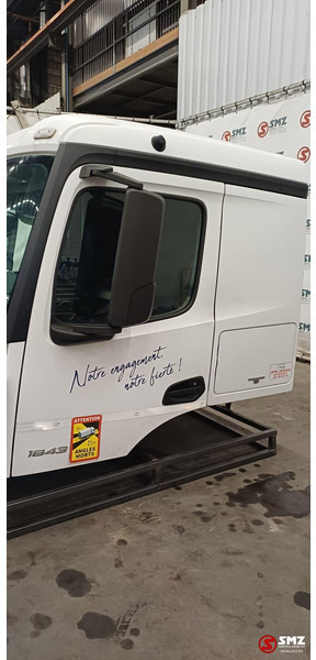 Cabine et intérieur pour Camion Mercedes-Benz Occ cabine Mercedes Actros MP4: photos 7 Cabine et intérieur pour Camion Mercedes-Benz Occ cabine Mercedes Actros MP4: photos 7