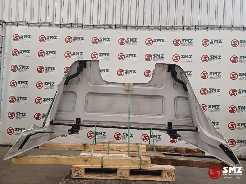 Mercedes-Benz Occ dakspoiler + spoilers boven links + rechts Mer - Aérodynamique/ Spoilers pour Camion: photos 2 Mercedes-Benz Occ dakspoiler + spoilers boven links + rechts Mer - Aérodynamique/ Spoilers pour Camion: photos 2