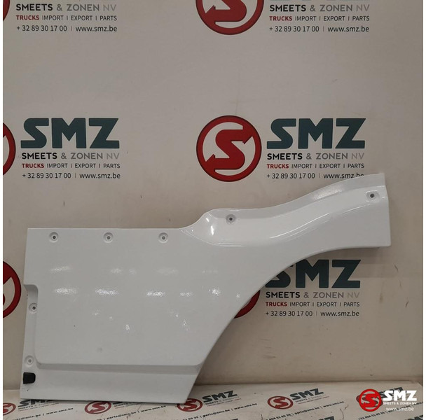 Mercedes-Benz Occ deurverlenging rechts Mercedes - Portière et pièces pour Camion: photos 1 Mercedes-Benz Occ deurverlenging rechts Mercedes - Portière et pièces pour Camion: photos 1