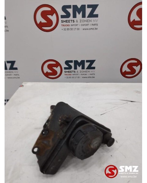 Mercedes-Benz Occ oliereservoir servo Mercedes Atego A0004666502 - Commande de gouvernail pour Camion: photos 2 Mercedes-Benz Occ oliereservoir servo Mercedes Atego A0004666502 - Commande de gouvernail pour Camion: photos 2
