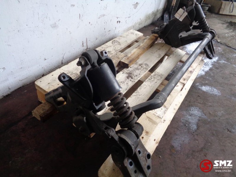 Mercedes-Benz Occ ophanging cabine actros mp2 - Suspension de cabine pour Camion: photos 2 Mercedes-Benz Occ ophanging cabine actros mp2 - Suspension de cabine pour Camion: photos 2