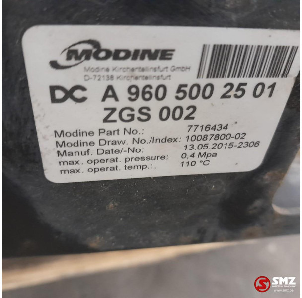 Mercedes-Benz Occ radiator + intercooler Mercedes - Radiateur pour Camion: photos 3 Mercedes-Benz Occ radiator + intercooler Mercedes - Radiateur pour Camion: photos 3