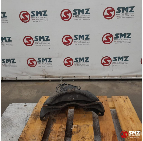 Mercedes-Benz Occ remklauw rechts Mercedes - Étrier de frein pour Camion: photos 2 Mercedes-Benz Occ remklauw rechts Mercedes - Étrier de frein pour Camion: photos 2