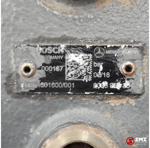 Mercedes-Benz Occ stuurhuis Mercedes - Boîtier de direction pour Camion: photos 5 Mercedes-Benz Occ stuurhuis Mercedes - Boîtier de direction pour Camion: photos 5