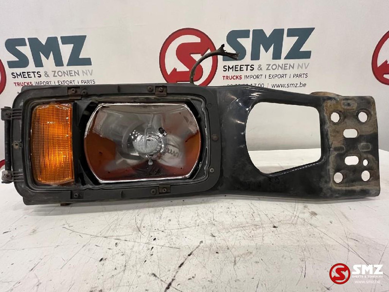 Mercedes-Benz Occ voorbumper + koplamp links Mercedes - Pare-chocs pour Camion: photos 1 Mercedes-Benz Occ voorbumper + koplamp links Mercedes - Pare-chocs pour Camion: photos 1