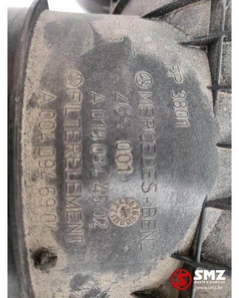 Mercedes-Benz Occ Luchtfilterhuis Mercedes Actros MP4 - Pièces de rechange pour Camion: photos 3 Mercedes-Benz Occ Luchtfilterhuis Mercedes Actros MP4 - Pièces de rechange pour Camion: photos 3