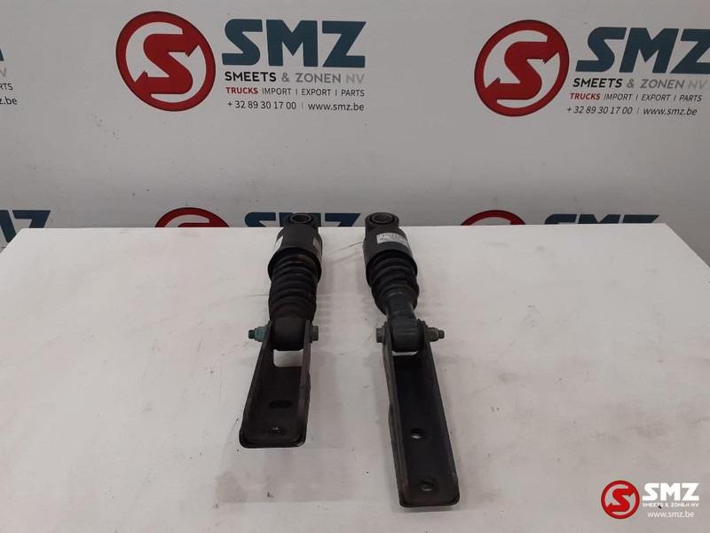 Mercedes-Benz Occ set schokdempers cabinevering Mercedes - Pièces de rechange pour Camion: photos 1 Mercedes-Benz Occ set schokdempers cabinevering Mercedes - Pièces de rechange pour Camion: photos 1