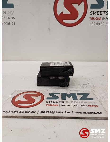 Renault Occ ECU FMS + versnellingskiezer regeleenheid Rena - Bloc de gestion pour Camion: photos 3 Renault Occ ECU FMS + versnellingskiezer regeleenheid Rena - Bloc de gestion pour Camion: photos 3