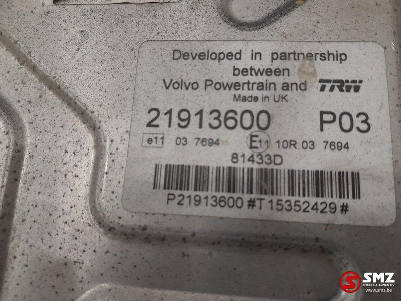 Renault Occ ECU motorbesturingseenheid Renault - Bloc de gestion pour Camion: photos 5 Renault Occ ECU motorbesturingseenheid Renault - Bloc de gestion pour Camion: photos 5