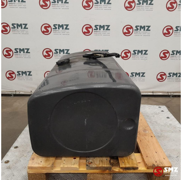 Renault Occ brandstoftank + brandstofniveusensor 310L Rena - Réservoir de carburant pour Camion: photos 4 Renault Occ brandstoftank + brandstofniveusensor 310L Rena - Réservoir de carburant pour Camion: photos 4