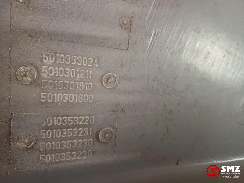 Renault Occ dakspoiler Renault - Aérodynamique/ Spoilers pour Camion: photos 5 Renault Occ dakspoiler Renault - Aérodynamique/ Spoilers pour Camion: photos 5