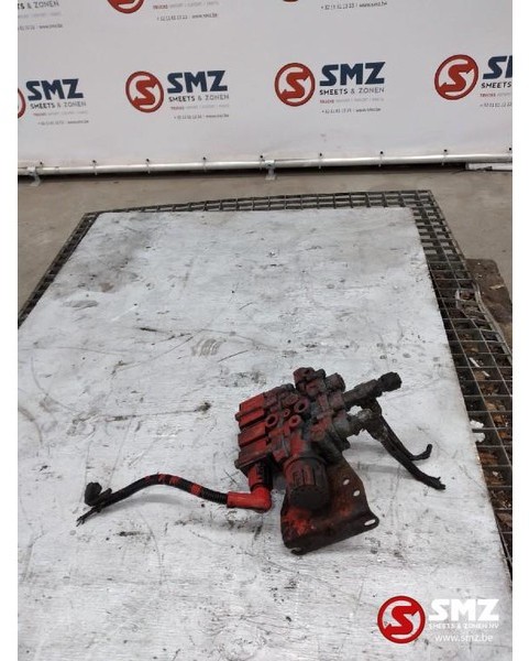 Scania Occ ECAS magneetventiel 4729000610 Scania 164 - Suspension pneumatique pour Camion: photos 1 Scania Occ ECAS magneetventiel 4729000610 Scania 164 - Suspension pneumatique pour Camion: photos 1