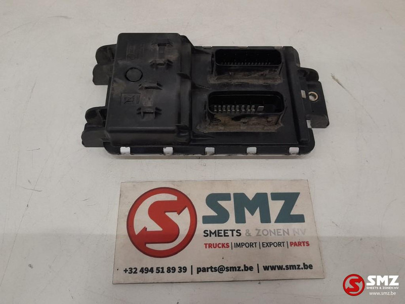 Scania Occ ECU EEC3 AdBlueregeleenheid Scania - Bloc de gestion pour Camion: photos 4 Scania Occ ECU EEC3 AdBlueregeleenheid Scania - Bloc de gestion pour Camion: photos 4