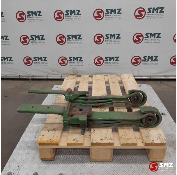 Scania Occ set van 2 bladveren stuuras / meeloopas Scania - Suspension du ressort pour Camion: photos 1 Scania Occ set van 2 bladveren stuuras / meeloopas Scania - Suspension du ressort pour Camion: photos 1