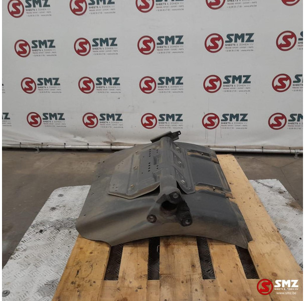 Scania Occ spatbord achteraan links vooraan rechts Scania - Carrosserie et extérieur pour Camion: photos 4 Scania Occ spatbord achteraan links vooraan rechts Scania - Carrosserie et extérieur pour Camion: photos 4