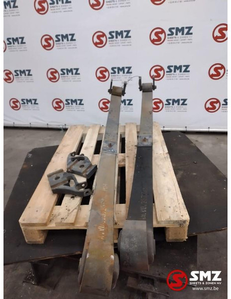 Volvo Occ set bladveren Volvo - Suspension du ressort pour Camion: photos 1 Volvo Occ set bladveren Volvo - Suspension du ressort pour Camion: photos 1