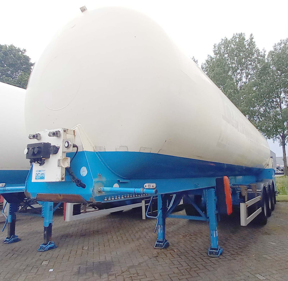 AGA Cryo Gas tank semi-trailer cryogenic used for nitrogen, argon, oxygen, LIN, LOX, LAR. - Semi-remorque citerne: photos 2 AGA Cryo Gas tank semi-trailer cryogenic used for nitrogen, argon, oxygen, LIN, LOX, LAR. - Semi-remorque citerne: photos 2