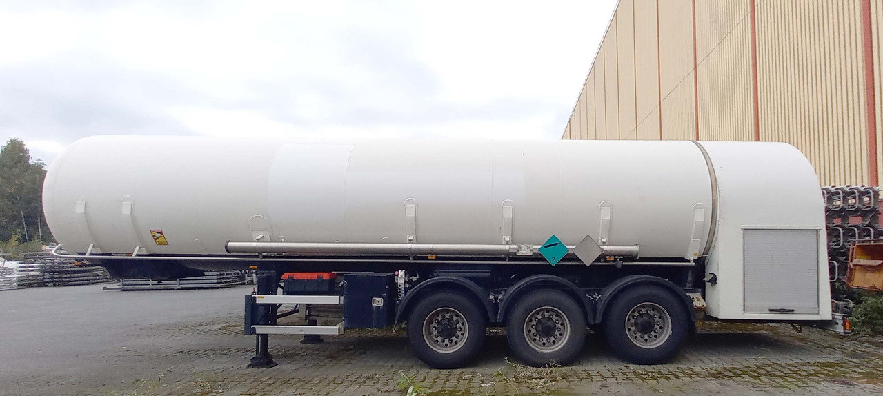 GOFA Gas tank semi-trailer cryogenic used for nitrogen, argon, oxygen, LIN, LOX, LAR - Semi-remorque citerne: photos 3 GOFA Gas tank semi-trailer cryogenic used for nitrogen, argon, oxygen, LIN, LOX, LAR - Semi-remorque citerne: photos 3