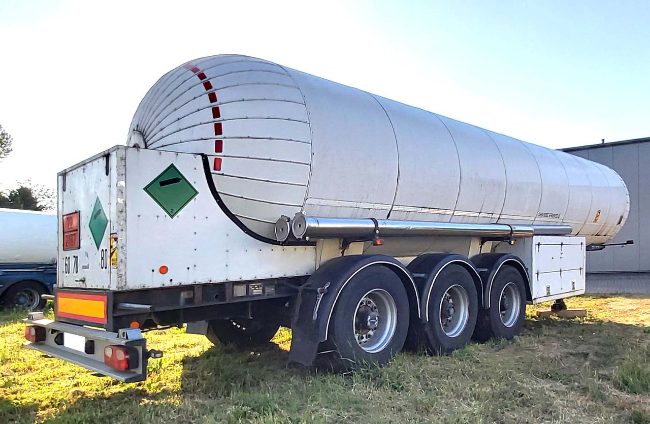 ROBINE Gas tank semi-trailer used for CO2, Carbon dioxide - Semi-remorque citerne: photos 3 ROBINE Gas tank semi-trailer used for CO2, Carbon dioxide - Semi-remorque citerne: photos 3
