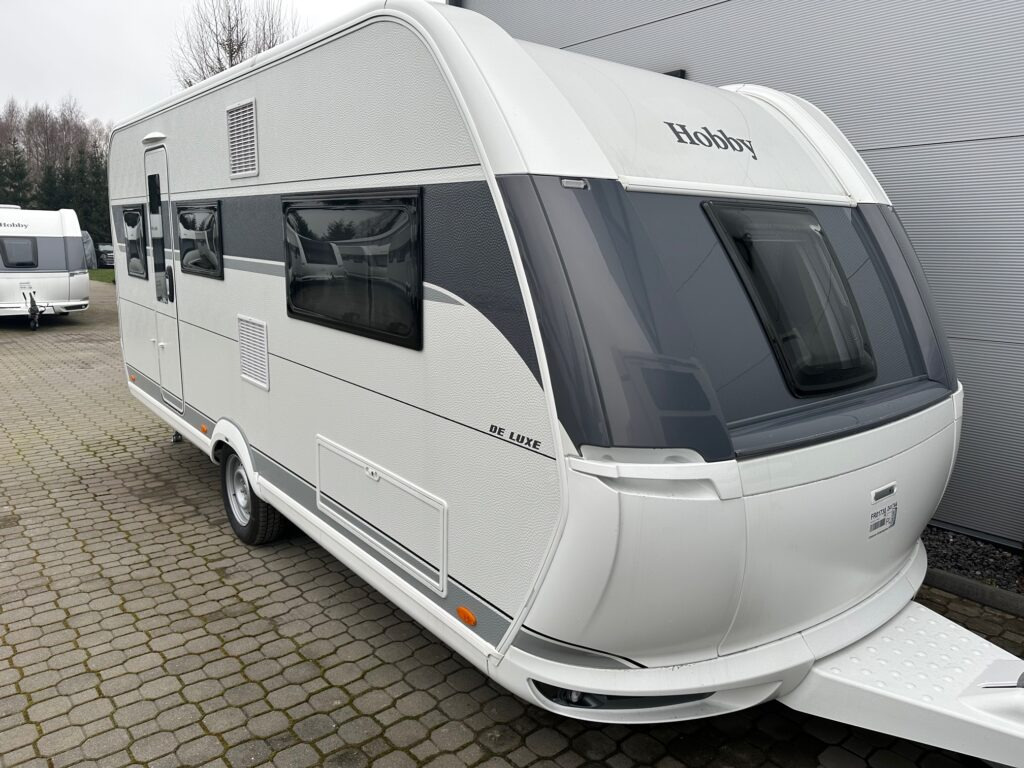 DE LUXE 495 UL 2024 - Caravane: photos 1 DE LUXE 495 UL 2024 - Caravane: photos 1