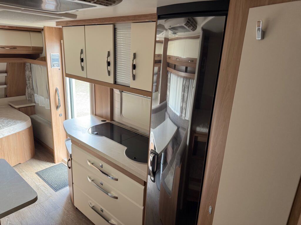 Caravane Hobby 545 KMF DE LUXE 2021: photos 9 Caravane Hobby 545 KMF DE LUXE 2021: photos 9