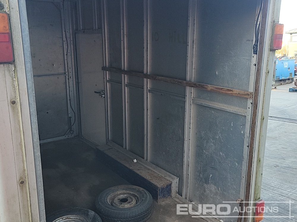 Remorque porte engin 1 Ton Box Twin Axle Trailer, Side Door, Roller Door: photos 16 Remorque porte engin 1 Ton Box Twin Axle Trailer, Side Door, Roller Door: photos 16