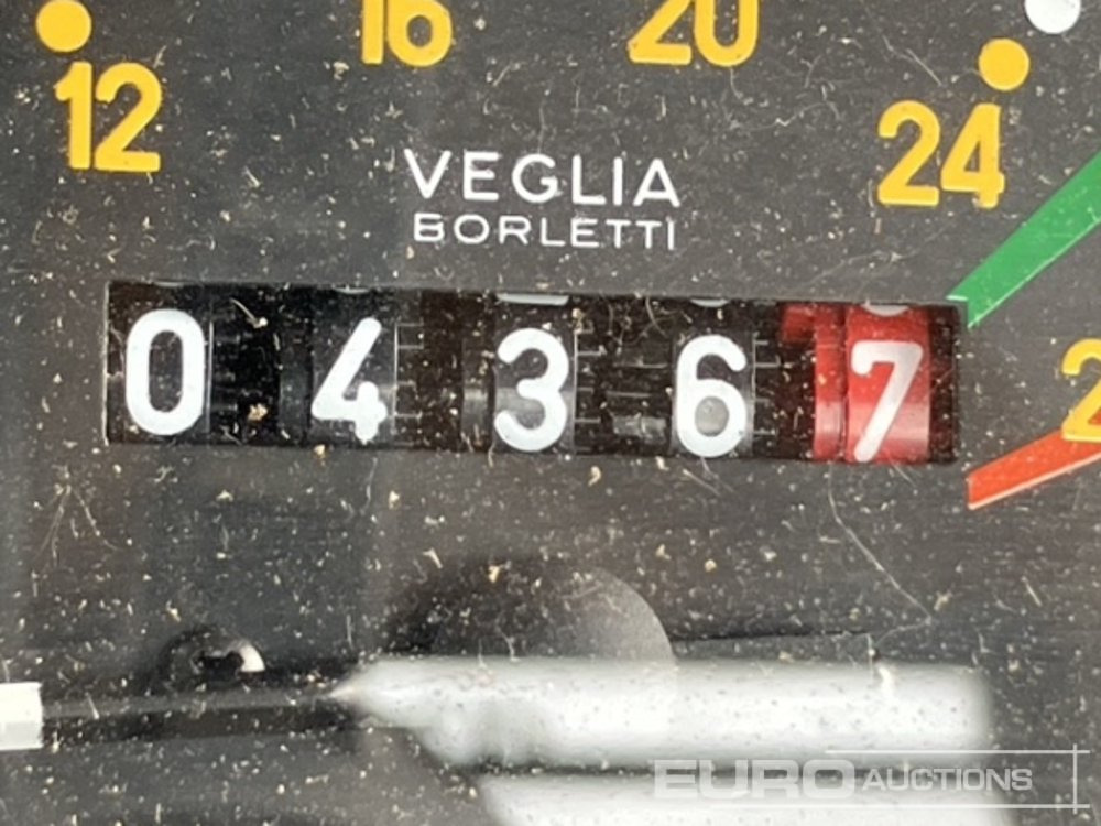 Tracteur agricole 1990 Fiat 90-90DT: photos 35 Tracteur agricole 1990 Fiat 90-90DT: photos 35