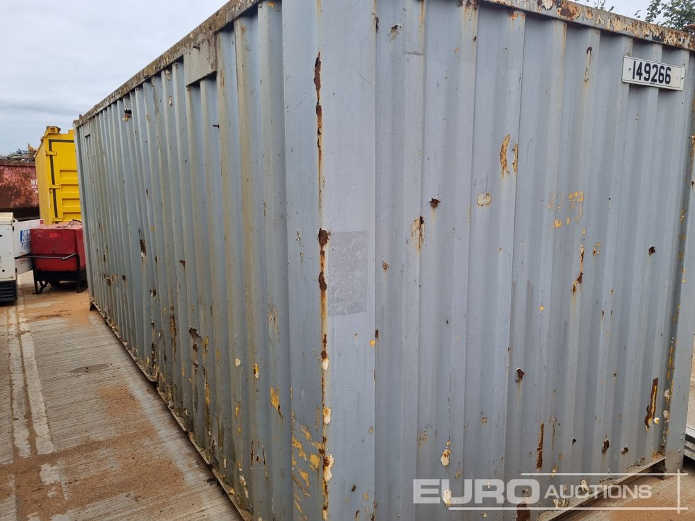 20' Container & Contents - Conteneur maritime: photos 4 20' Container & Contents - Conteneur maritime: photos 4