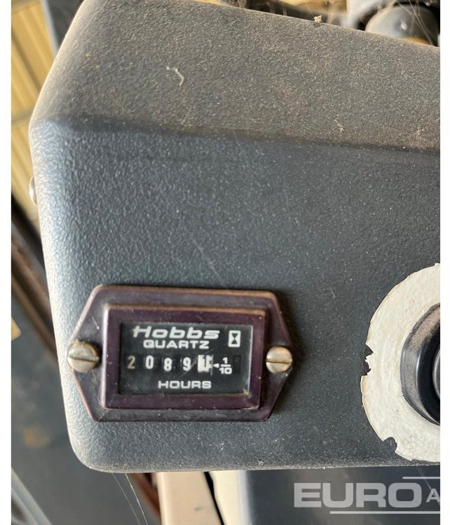 2000 Moffett Mounty M2003 - Chariot élévateur: photos 4 2000 Moffett Mounty M2003 - Chariot élévateur: photos 4