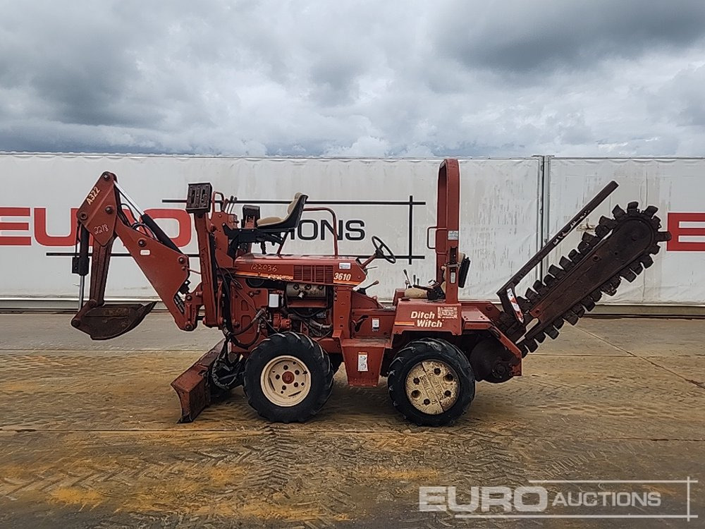 2003 Ditch Witch 3610DD - Trancheuse: photos 2 2003 Ditch Witch 3610DD - Trancheuse: photos 2