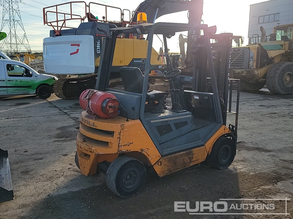 2005 Still R70-20T - Chariot élévateur à gaz: photos 5 2005 Still R70-20T - Chariot élévateur à gaz: photos 5