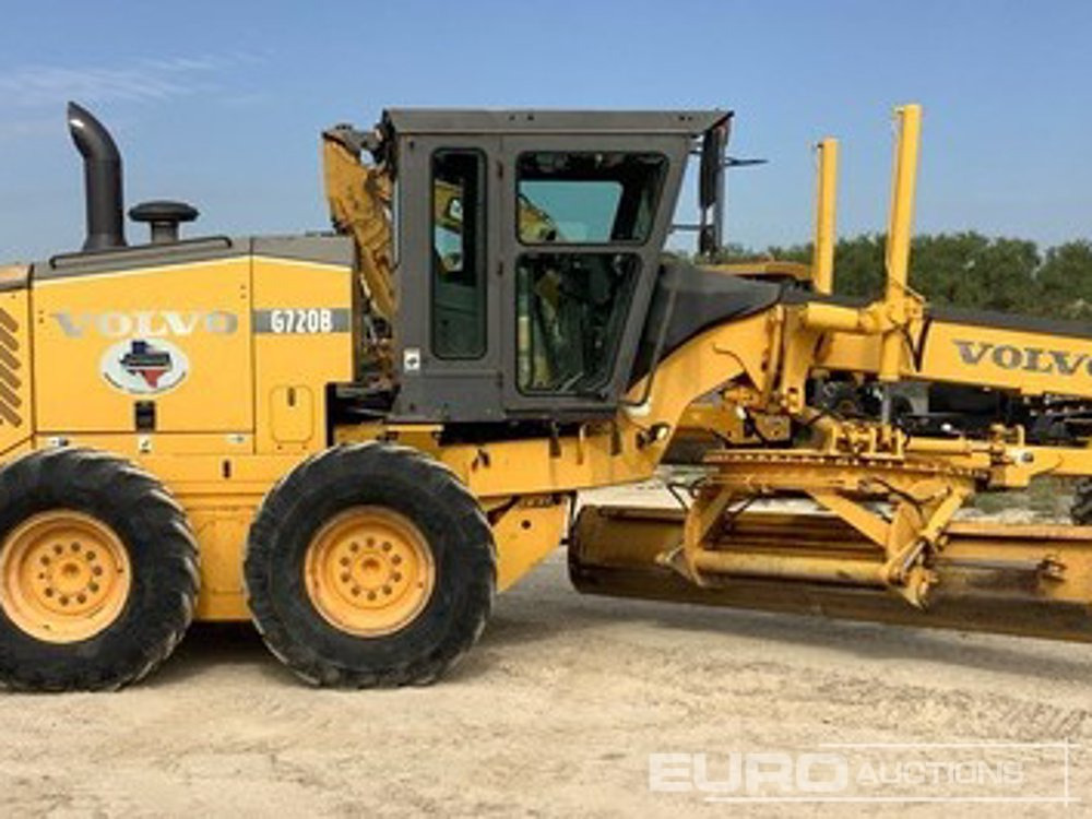 2005 Volvo G720B - Niveleuse: photos 3 2005 Volvo G720B - Niveleuse: photos 3