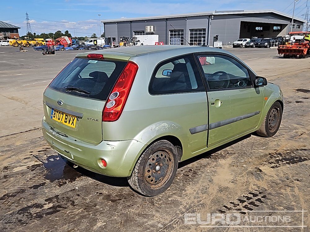 2007 Ford Fiesta - Voiture: photos 5 2007 Ford Fiesta - Voiture: photos 5