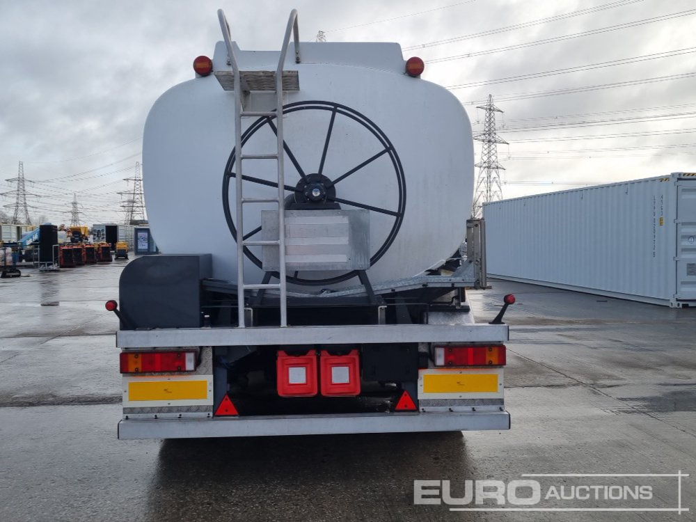 2007 Scania R480 - Camion citerne: photos 4 2007 Scania R480 - Camion citerne: photos 4