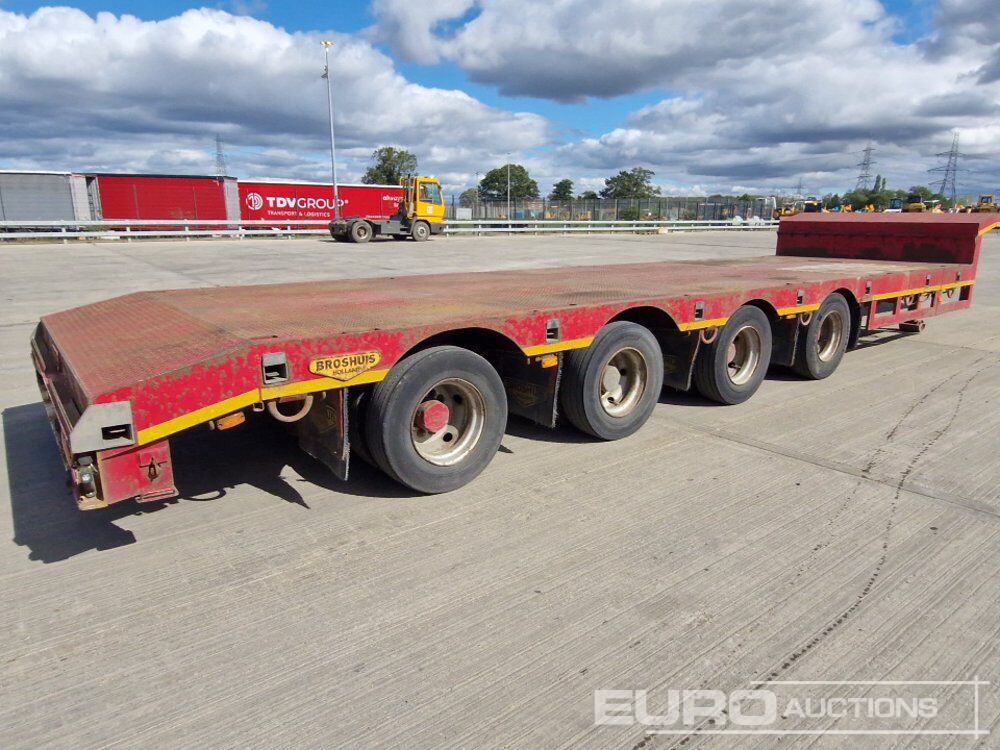 2008 Broshius 4 Axle Extendable Step Frame Low Loader Trailer, Outriggers, Rear Steer - Remorque porte-engin surbaissée: photos 5 2008 Broshius 4 Axle Extendable Step Frame Low Loader Trailer, Outriggers, Rear Steer - Remorque porte-engin surbaissée: photos 5