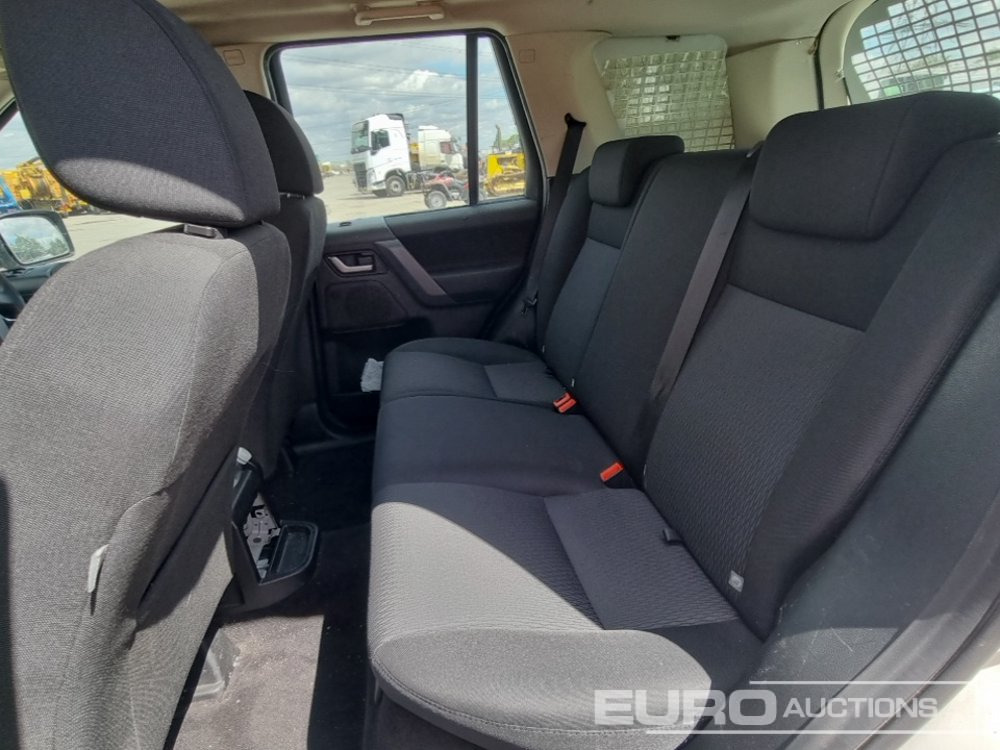 SUV 2009 Land Rover Freelander: photos 22