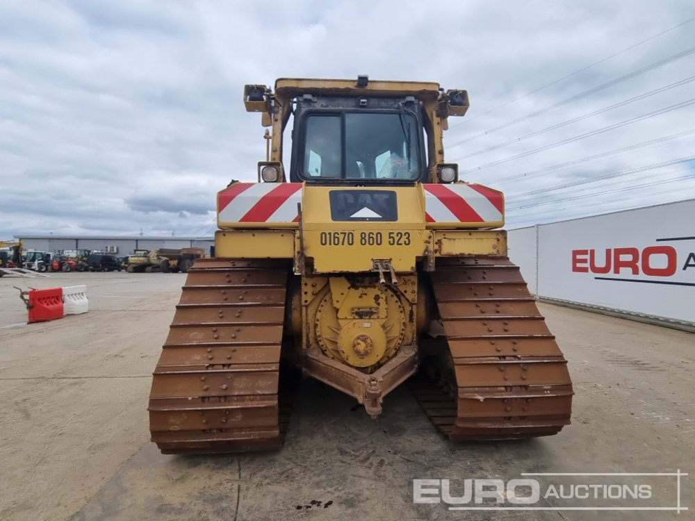 2010 CAT D6T - Bulldozer: photos 4 2010 CAT D6T - Bulldozer: photos 4