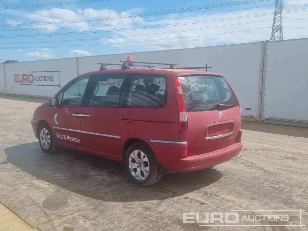 2010 Citroen C8 - Voiture: photos 3 2010 Citroen C8 - Voiture: photos 3