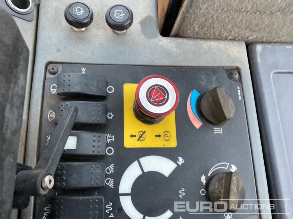 Compacteur 2011 CAT CS74: photos 32