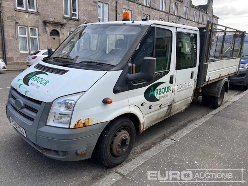 2011 Ford Transit - Fourgon plateau: photos 1 2011 Ford Transit - Fourgon plateau: photos 1
