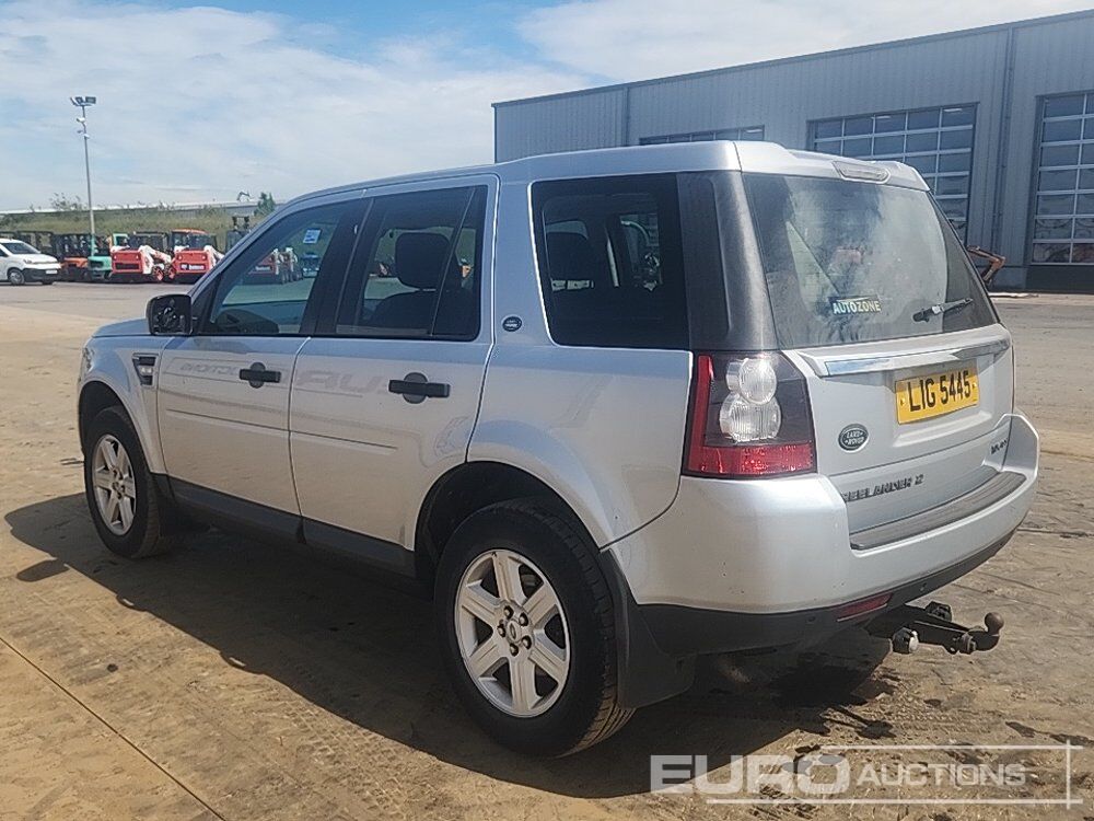 2011 Land Rover Freelander - SUV: photos 3 2011 Land Rover Freelander - SUV: photos 3