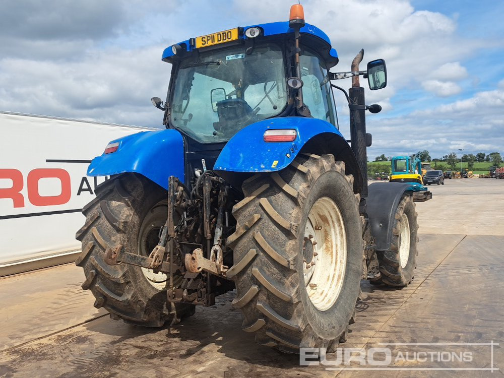 2011 New Holland T6070 - Tracteur agricole: photos 5 2011 New Holland T6070 - Tracteur agricole: photos 5