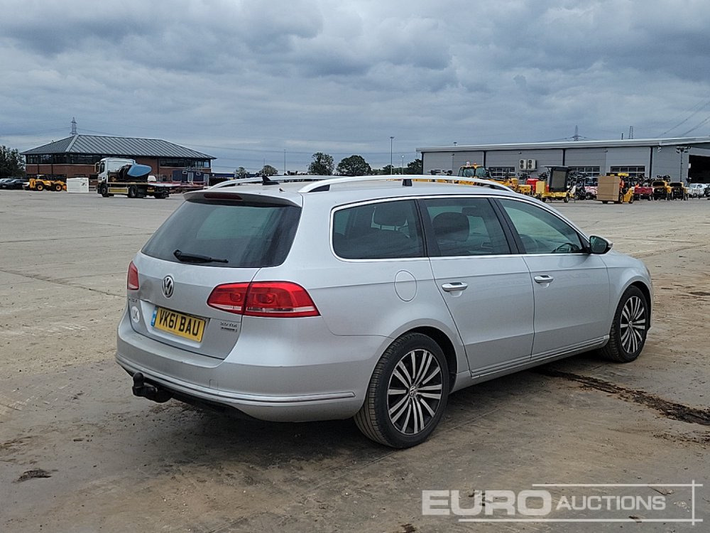 2011 Volkswagen Passat - Voiture: photos 5 2011 Volkswagen Passat - Voiture: photos 5