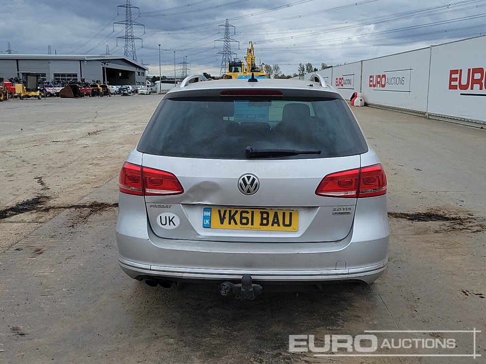 2011 Volkswagen Passat - Voiture: photos 4 2011 Volkswagen Passat - Voiture: photos 4